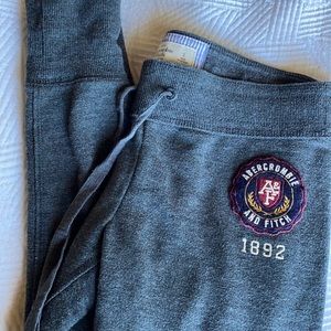 Abercrombie & Fitch Sweatpants Small